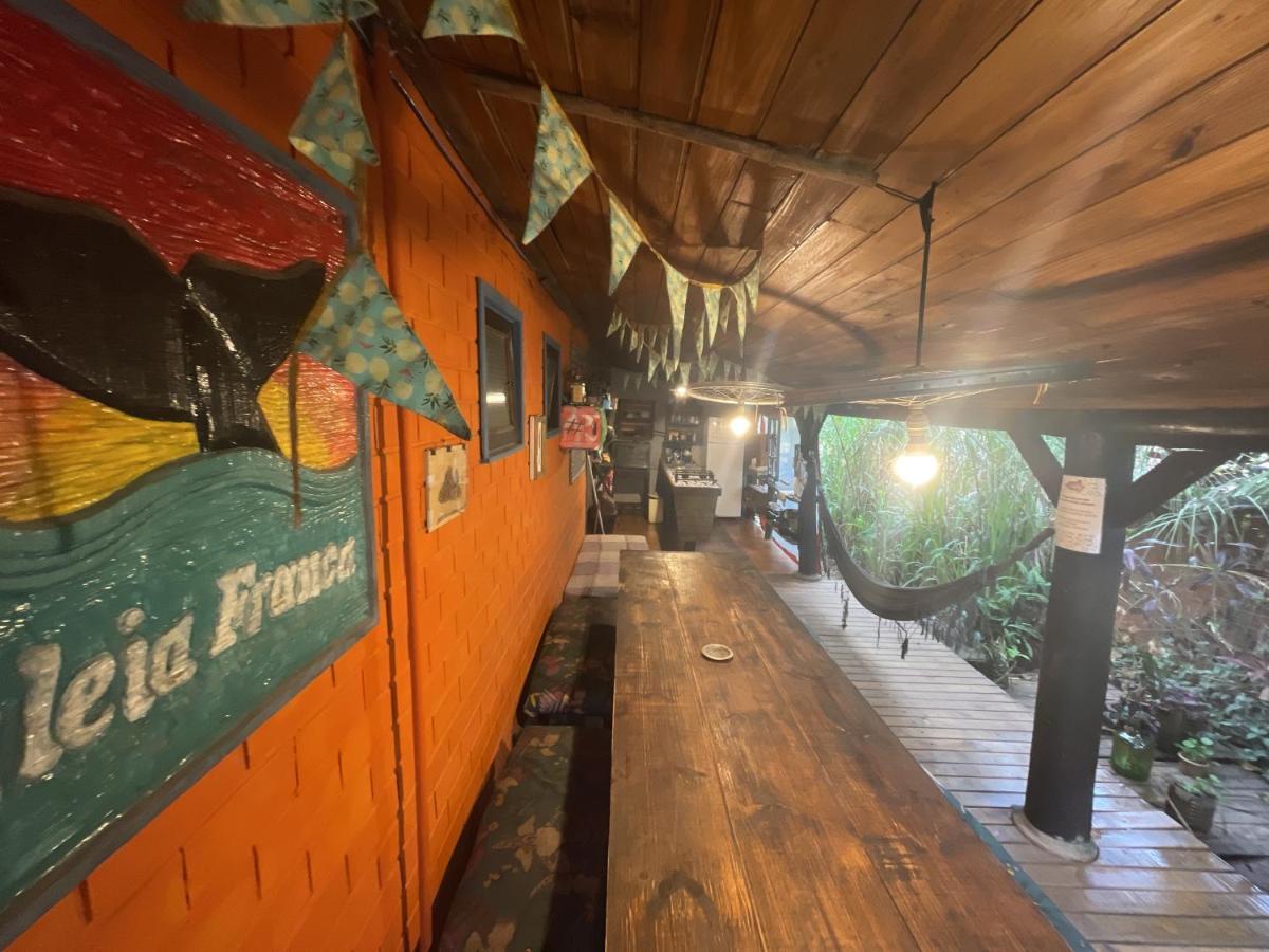 Praia Do Rosa Hostel ภายนอก รูปภาพ