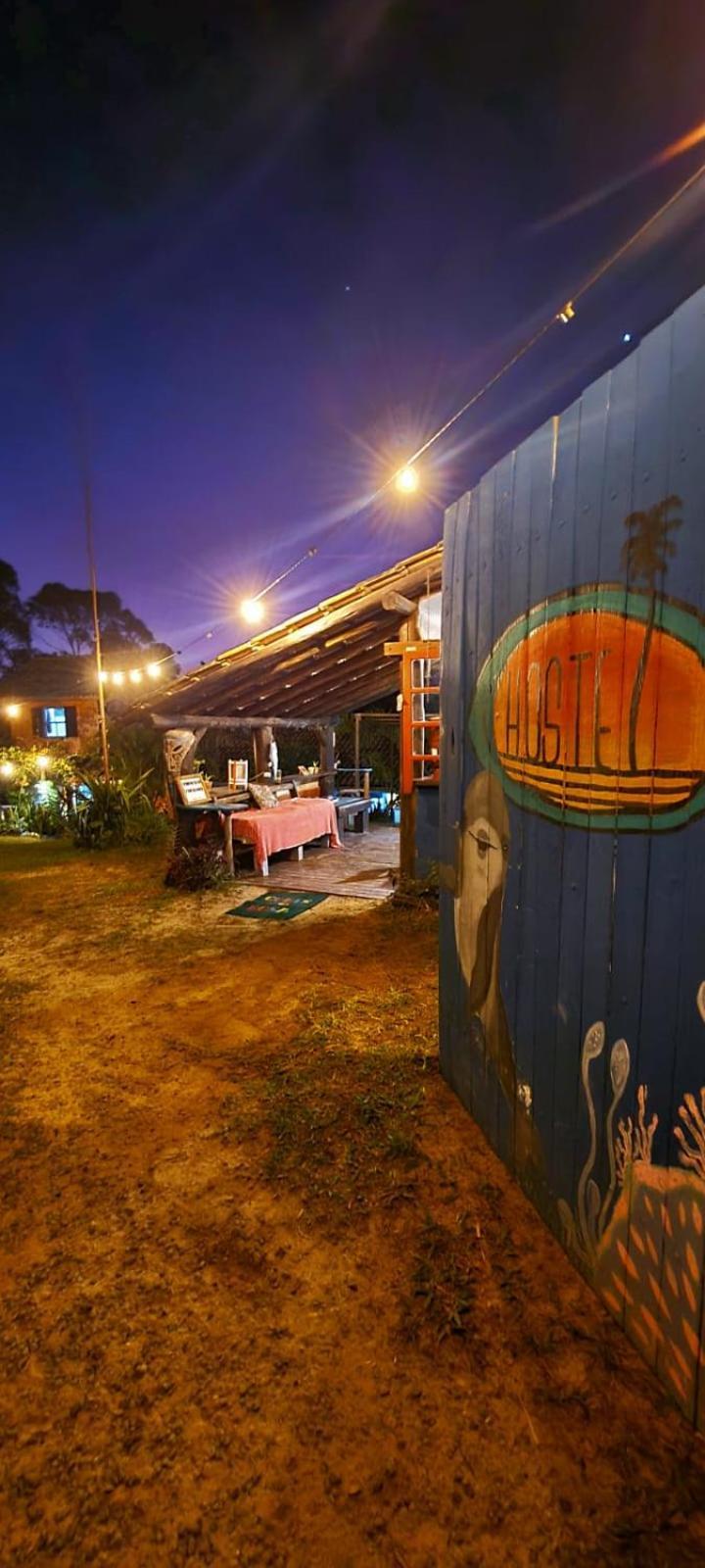 Praia Do Rosa Hostel ภายนอก รูปภาพ