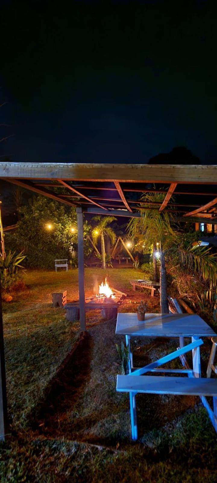 Praia Do Rosa Hostel ภายนอก รูปภาพ